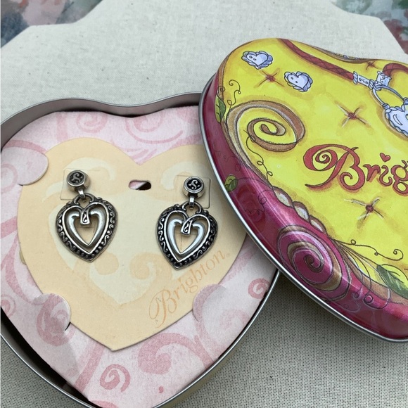 Brighton Silver Hearts post Earrings in a Brighton Tin - Picture 6 of 6
